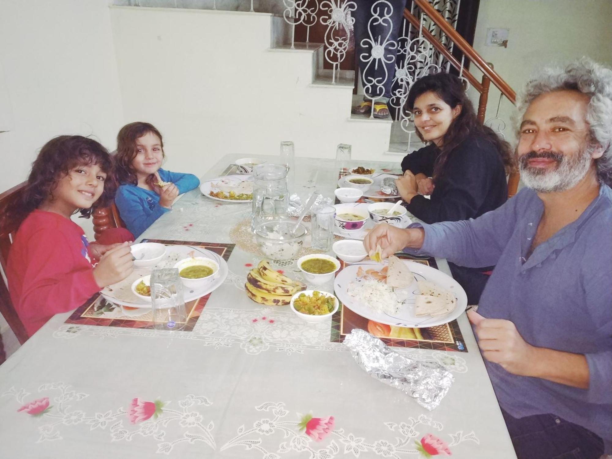 Pratibha Home Stay جبلبور المظهر الخارجي الصورة