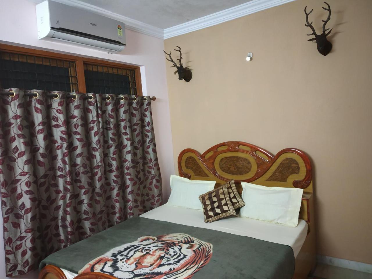 Pratibha Home Stay جبلبور المظهر الخارجي الصورة