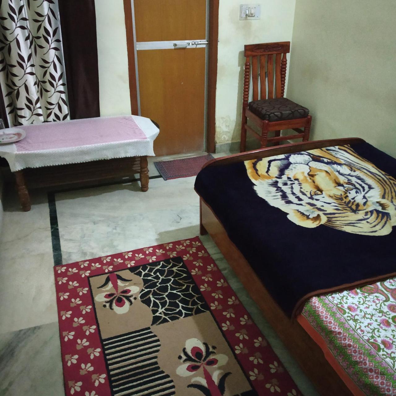 Pratibha Home Stay جبلبور المظهر الخارجي الصورة